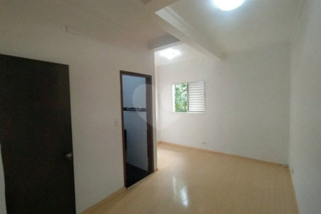 Casa à venda com 10 quartos, sendo 1 suíte, em Santa Teresinha, São Paulo, SP