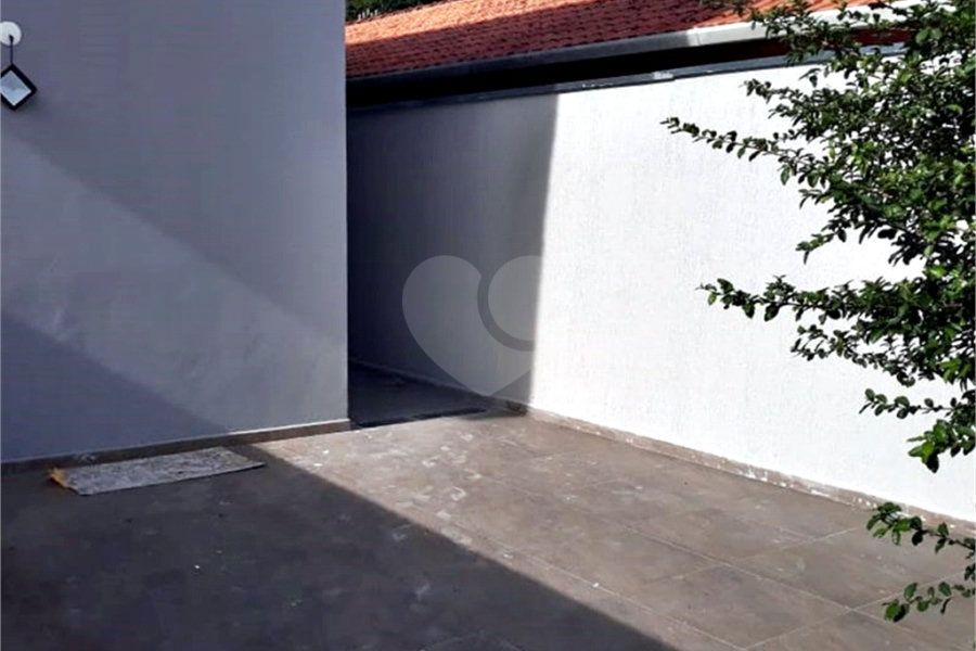 Sobrado à venda com 4 quartos, sendo 3 suítes,  em Tremembé, São Paulo, SP