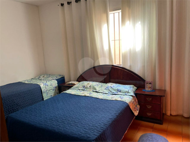 Casa à venda com 2 quartos no condomínio Villa das Andorinhas, São Paulo - SP