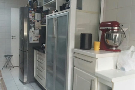 Apartamento à venda com 2 quartos, sendo 1 suíte, em Vila Andrade, São Paulo, SP