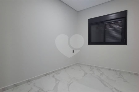 Casa à venda com 3 quartos, sendo 1 suíte, no condomínio Reserva Ipanema, Sorocaba - SP
