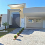 Casa à venda com 3 quartos, sendo 1 suíte, no condomínio Costa das Areias, Salto - SP