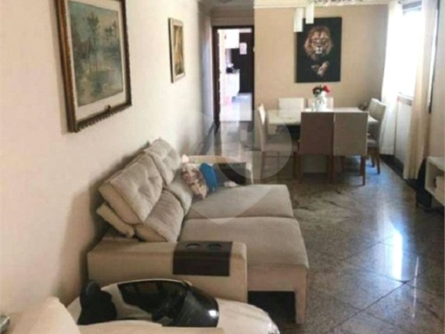 Sobrado à venda com 4 quartos, sendo 3 suítes,  em Vila Irmãos Arnoni, São Paulo, SP
