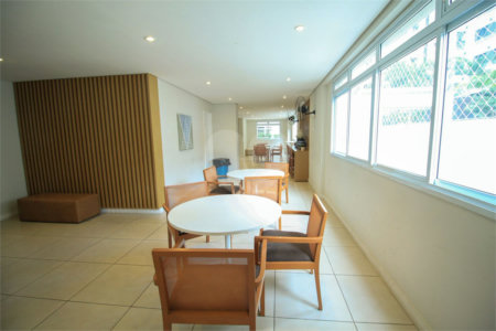 Apartamento à venda com 2 quartos, sendo 1 suíte, em Brás, São Paulo, SP