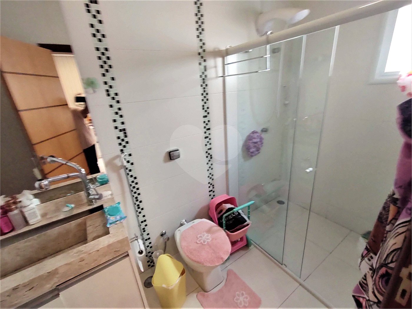 Casa à venda com 3 suítes no condomínio Portal dos Ipês, Indaiatuba - SP