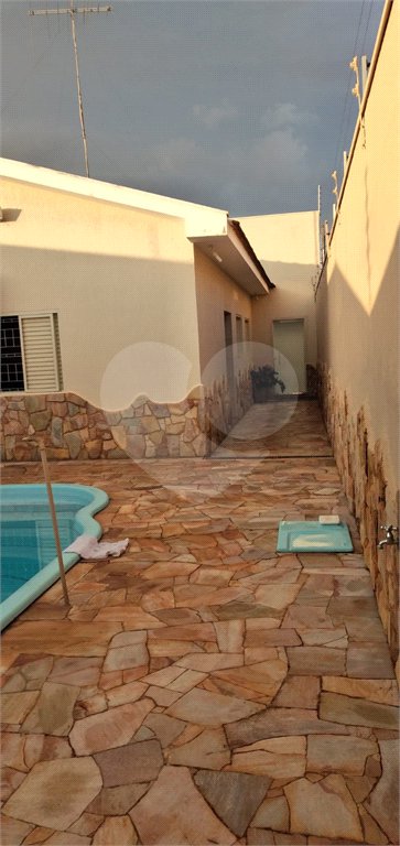 Casa à venda com 3 quartos, sendo 2 suítes, em Vila Harmonia, Araraquara, SP