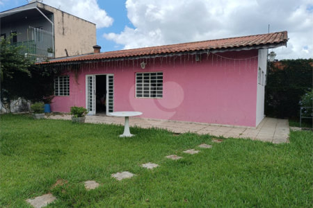 Casa à venda com 3 quartos em Vila Santa Rosália, São Roque, SP