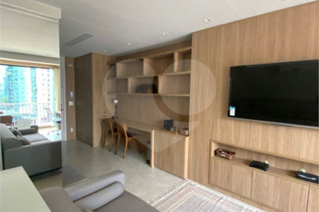 Apartamento à venda ou para alugar com 1 suíte em Itaim Bibi, São Paulo, SP