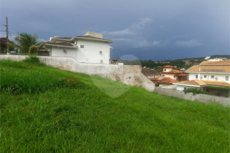 Lote a venda no condomínio Villaggio Capriccio