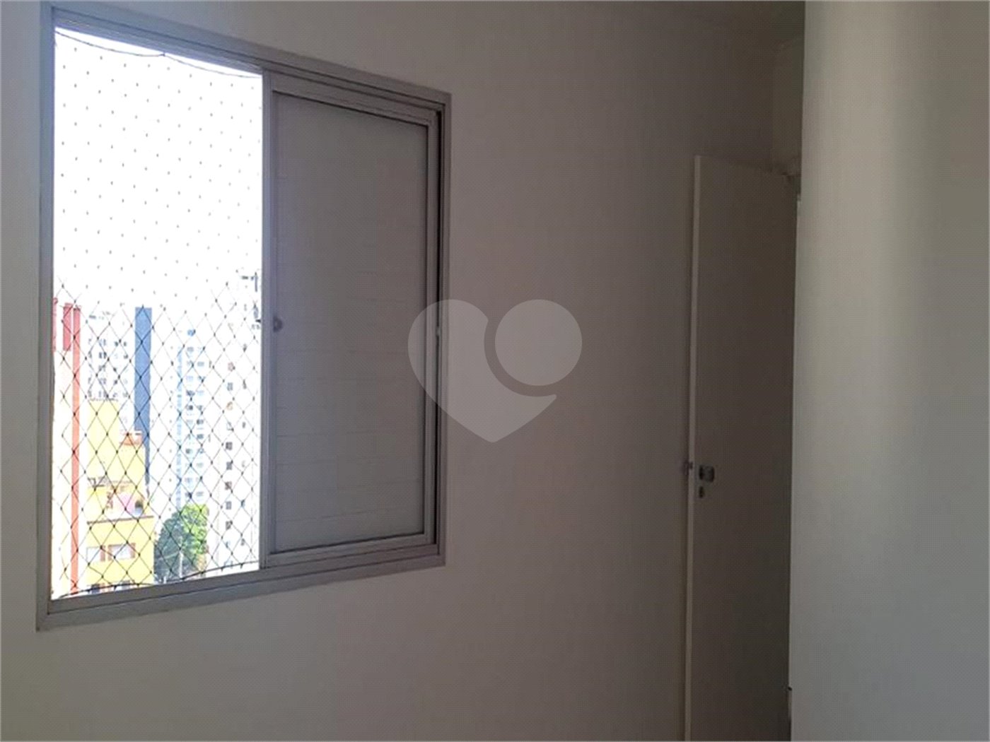 Apartamento à venda com 3 quartos, sendo 1 suíte, em Indianópolis, São Paulo, SP