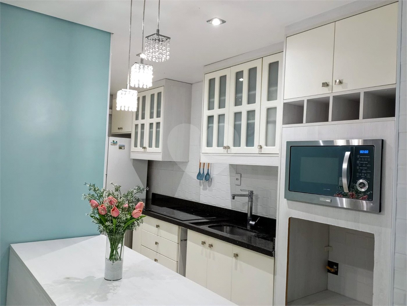 Apartamento à venda com 3 quartos, sendo 1 suíte, em Jardim Monte Kemel, São Paulo, SP