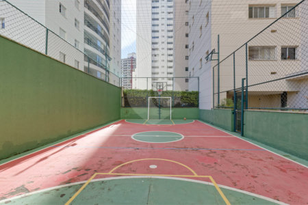 Apartamento à venda com 3 suítes em Alto da Boa Vista, São Paulo, SP