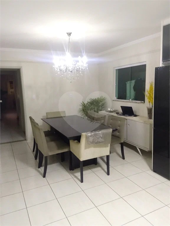 Sobrado à venda com 3 suítes em Vila Mazzei, São Paulo, SP