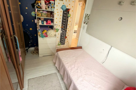 Apartamento à venda com 3 quartos, sendo 1 suíte,  no Centro, Diadema, SP