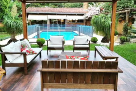 Casa à venda ou para alugar com 5 quartos, sendo 3 suítes, em Nova Gardênia, Atibaia, SP