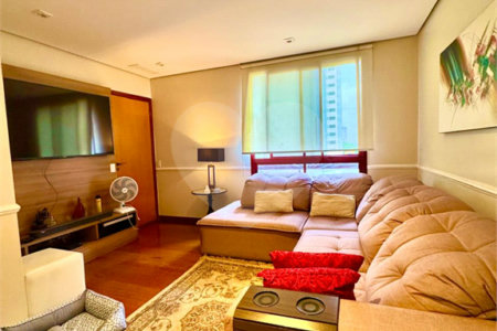 Apartamento à venda com 4 suítes em Vila Suzana, São Paulo, SP