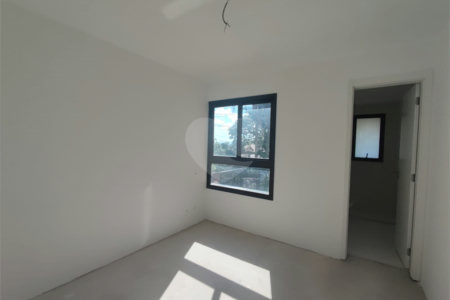 Apartamento à venda com 4 suítes em Jardim Leonor, São Paulo, SP