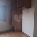 Apartamento à venda com 3 quartos, sendo 1 suíte,  em Cambuci, São Paulo, SP