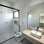 Casa à venda com 3 suítes no condomínio Residencial Golden Ville, Itapetininga - SP