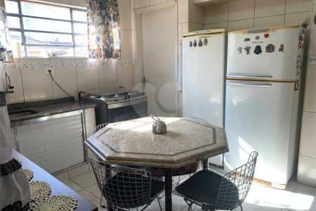 Casa Térrea à venda com 3 quartos, sendo 1 suíte, em Vila Romana, São Paulo, SP