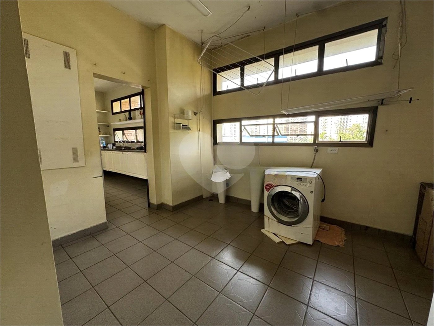 Apartamento à venda com 4 quartos, sendo 2 suítes,  em Vila Suzana, São Paulo, SP
