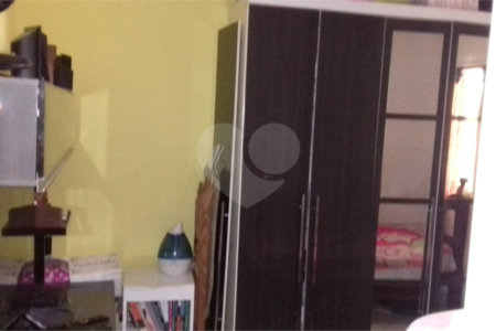 Casa à venda com 2 quartos em Cidade Brasil, Guarulhos, SP