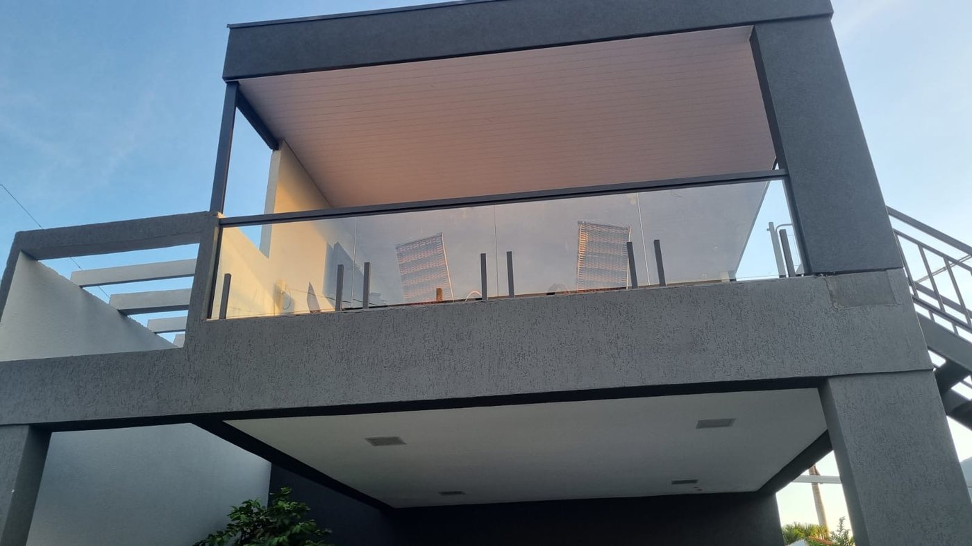 Sobrado à venda com 3 quartos, sendo 1 suíte,  em Jardim Alvorada, Três Lagoas, MS