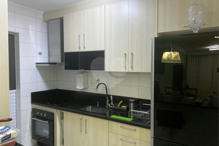 Apartamento à venda com 3 quartos, sendo 1 suíte, em Jardim Aida, Guarulhos, SP