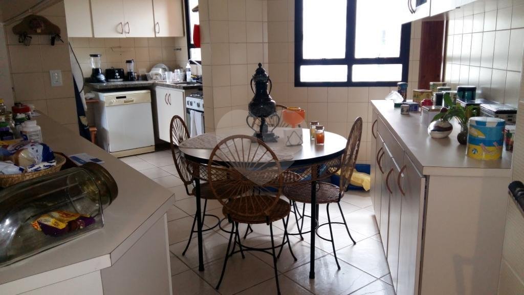 Apartamento à venda com 3 quartos, sendo 2 suítes, em Jardim Parque Morumbi, São Paulo, SP