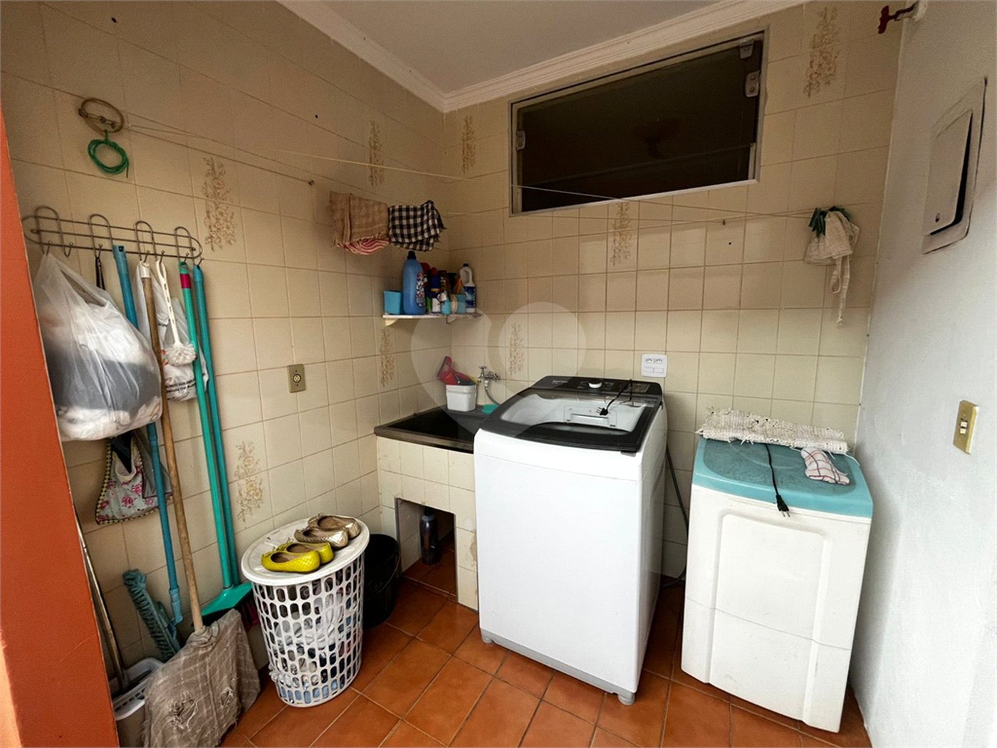 Casa à venda com 4 quartos, sendo 2 suítes,  em Vila Barth, Itapetininga, SP