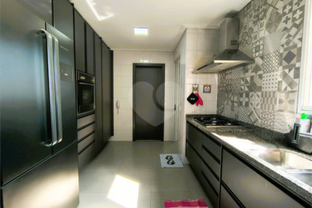 Apartamento à venda com 3 suítes em Lar São Paulo, São Paulo, SP
