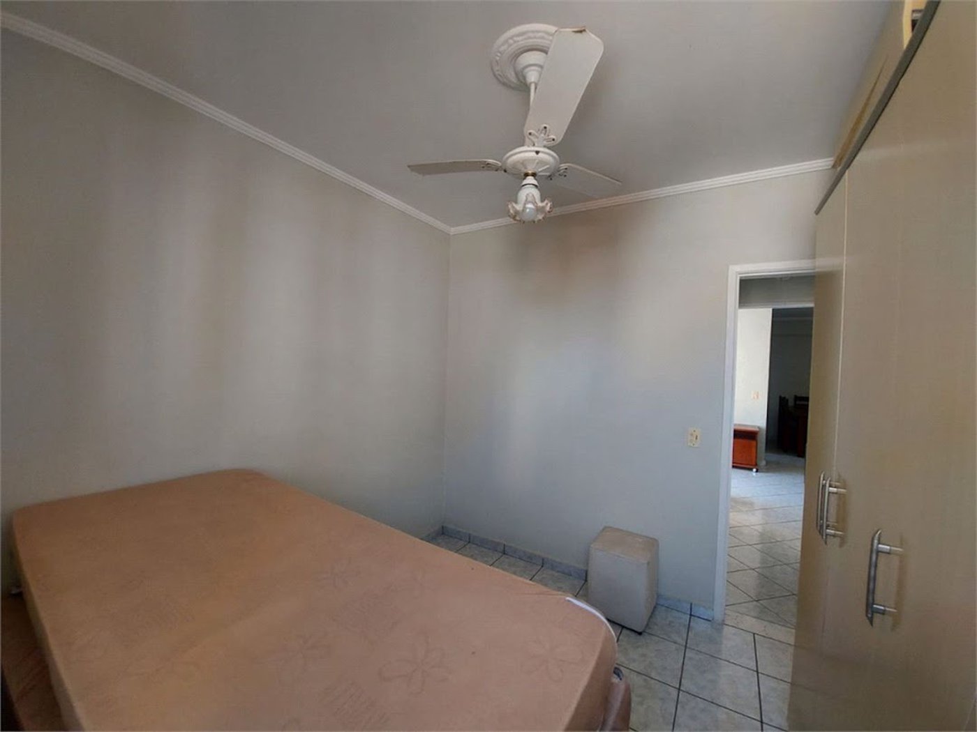 Apartamento com 3 dormitórios à venda, 87 m² por R$ 400.000,00 - Jardim Praiano - Guarujá/SP