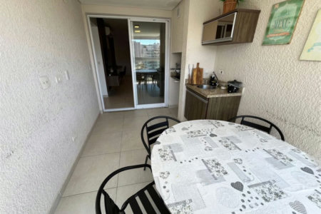 Apartamento Residencial à venda, Jardim Virginia, Guarujá - AP0995.
