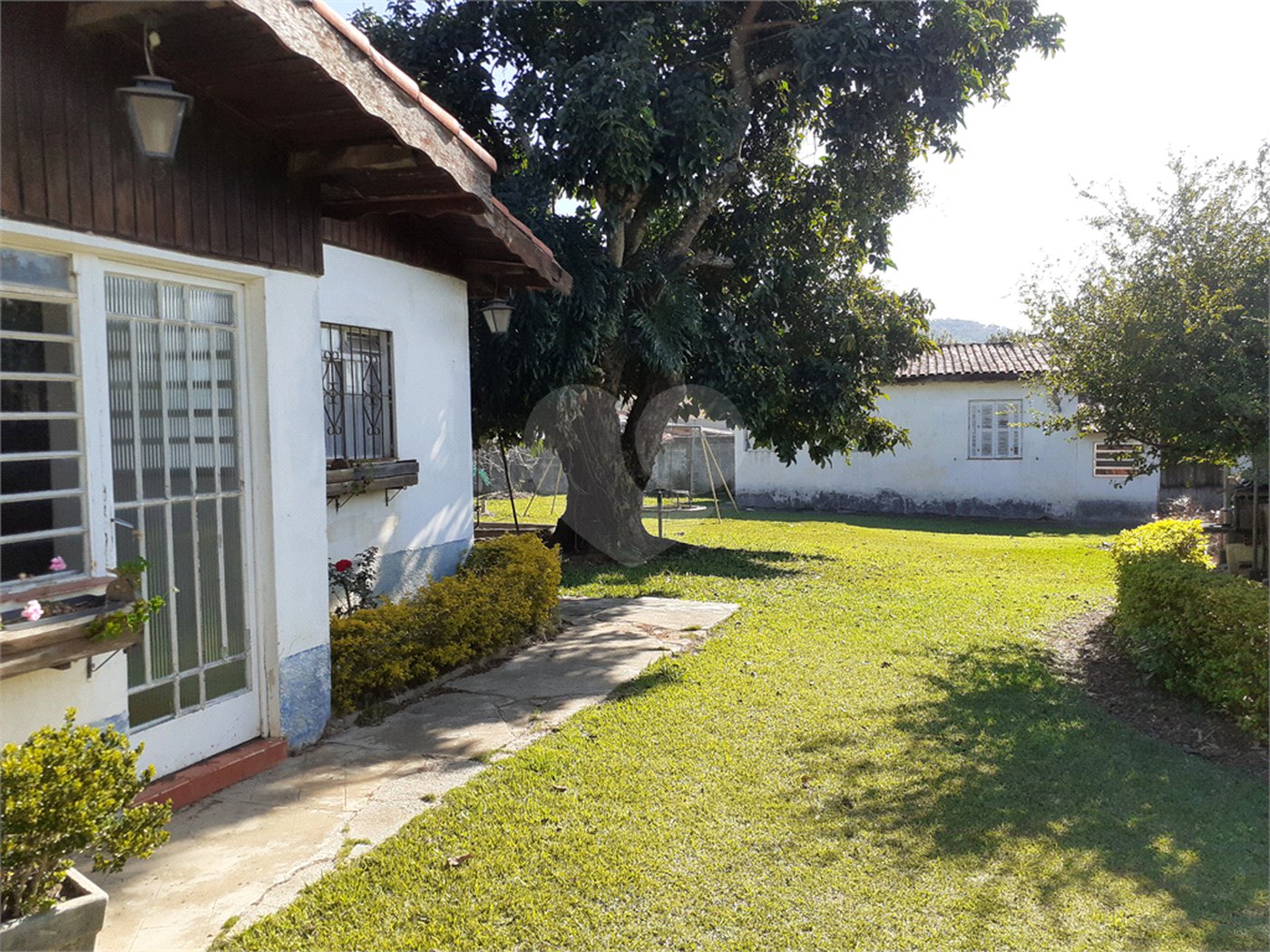 Casa à venda com 3 quartos em Vila Santa Rosália, São Roque, SP