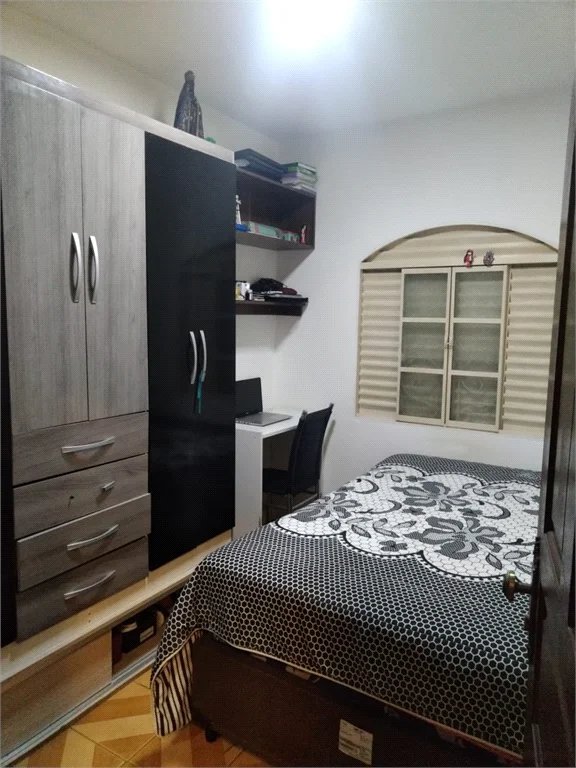 Sobrado à venda com 4 quartos, sendo 2 suítes, em Instituto de Previdência, São Paulo, SP