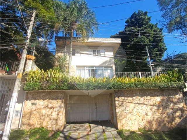 Sobrado à venda com 5 suítes em Vila Albertina, São Paulo, SP