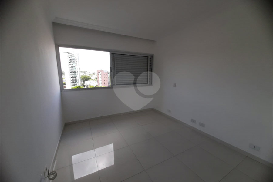 Apartamento à venda com 3 quartos, sendo 1 suíte, em Santana, São Paulo, SP