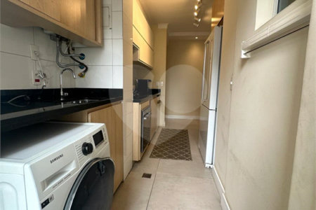 Apartamento à venda com 3 quartos, sendo 1 suíte, em Vila Andrade, São Paulo, SP