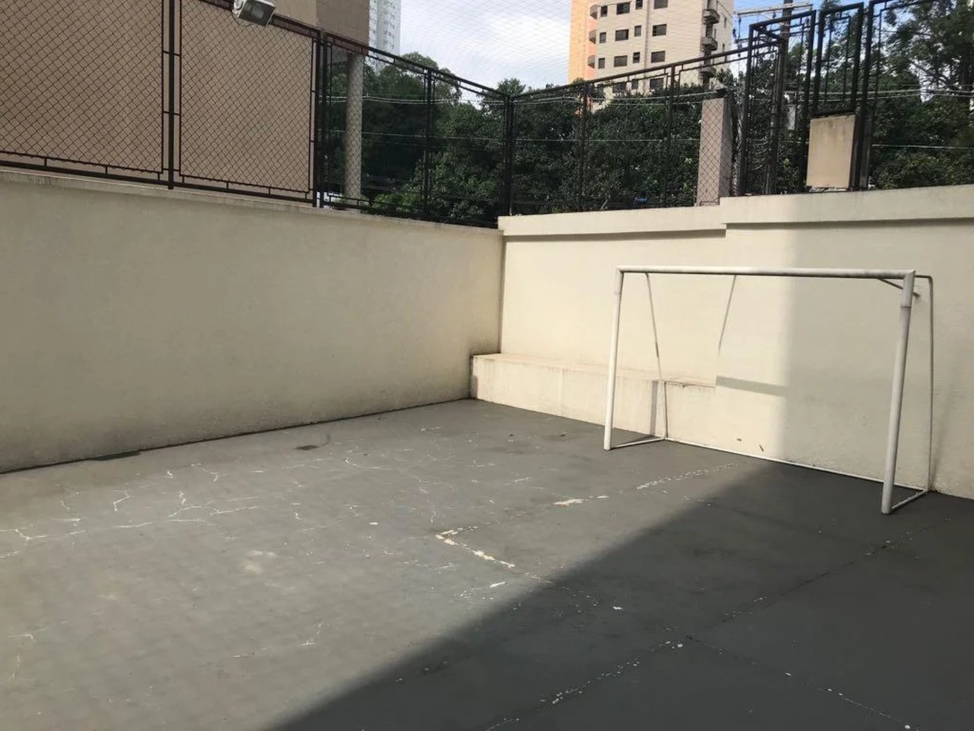 Apartamento à venda com 3 suítes em Jardim Londrina, São Paulo, SP