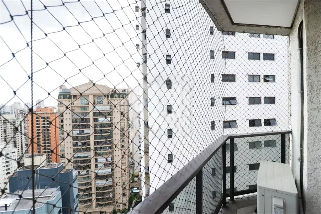 Cobertura à venda com 3 quartos, sendo 1 suíte,  em Santana, São Paulo, SP