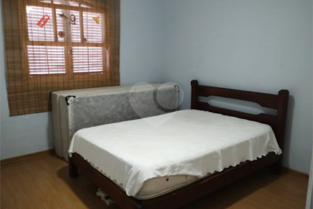 Casa de Vila à venda com 3 suítes em Jardim Londrina, São Paulo, SP