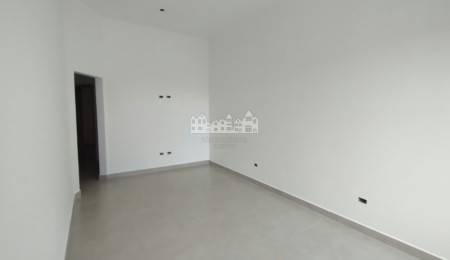 Casa à venda com 3 quartos, sendo 1 suíte,  em Nova Atibaia, Atibaia, SP