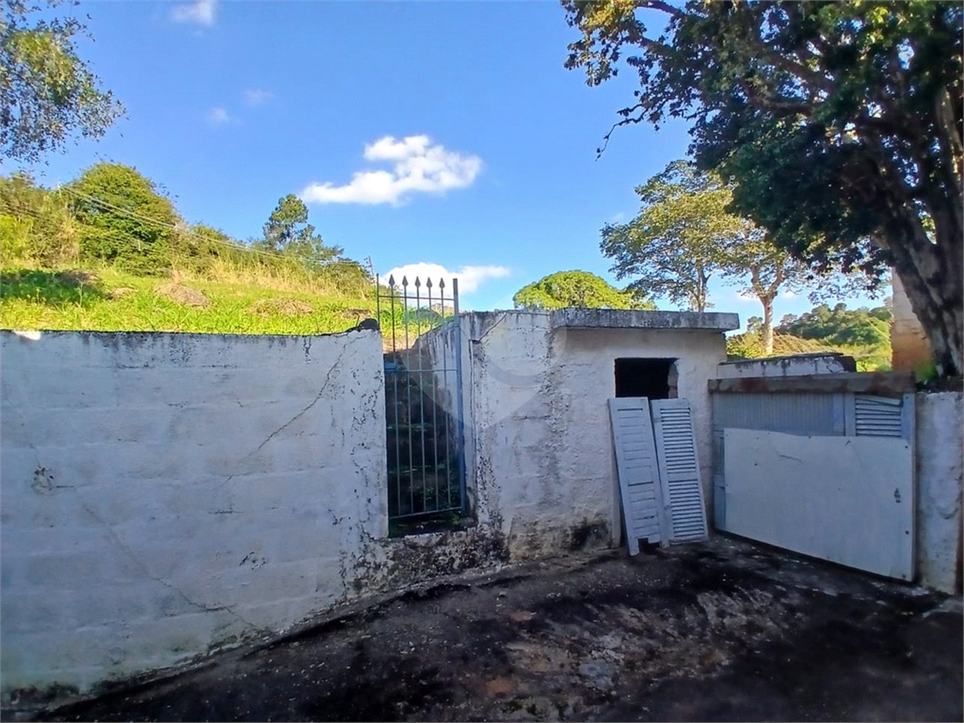 Casa Térrea para alugar com 3 quartos, sendo 1 suíte, em Jardim Guaçu, São Roque, SP