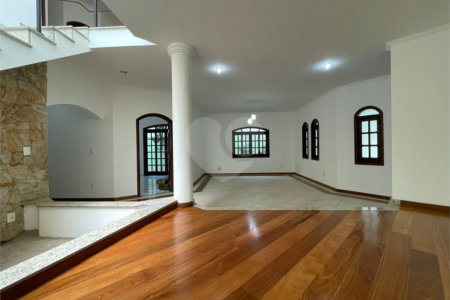 Casa à venda com 4 quartos, sendo 2 suítes,  em Jardim Pagliato, Sorocaba, SP