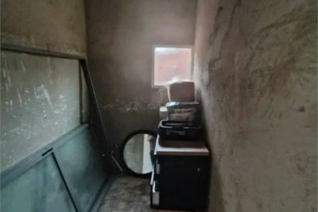Casa à venda com 2 quartos no condomínio Antilhas, Cotia - SP