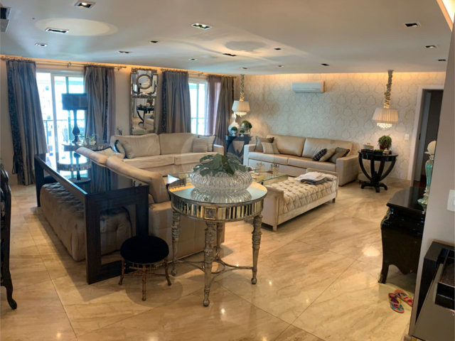 Apartamento à venda com 4 quartos, sendo 3 suítes,  em Santana, São Paulo, SP