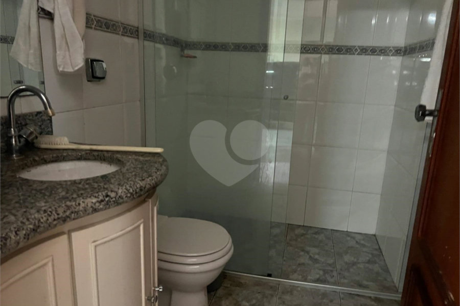 Sobrado à venda com 4 suítes em Tremembé, São Paulo, SP