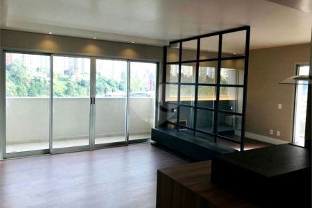 Apartamento à venda com 1 suíte em Chácara Santo Antônio, São Paulo, SP
