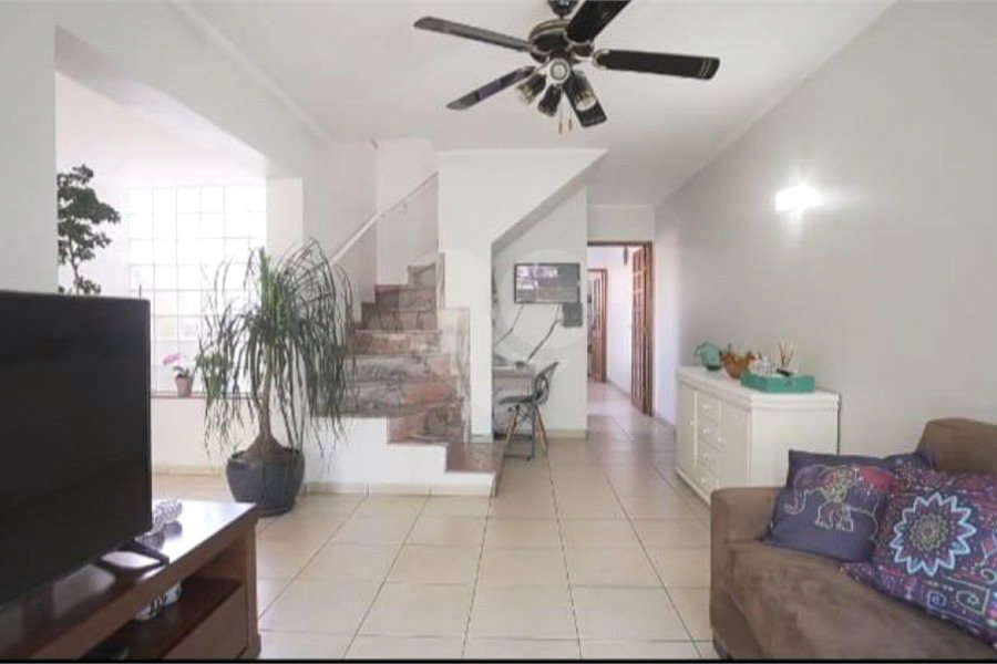 Casa à venda com 4 quartos, sendo 1 suíte, em Jabaquara, São Paulo, SP