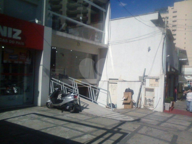 Sobrado à venda com 3 quartos em Água Fria, São Paulo, SP